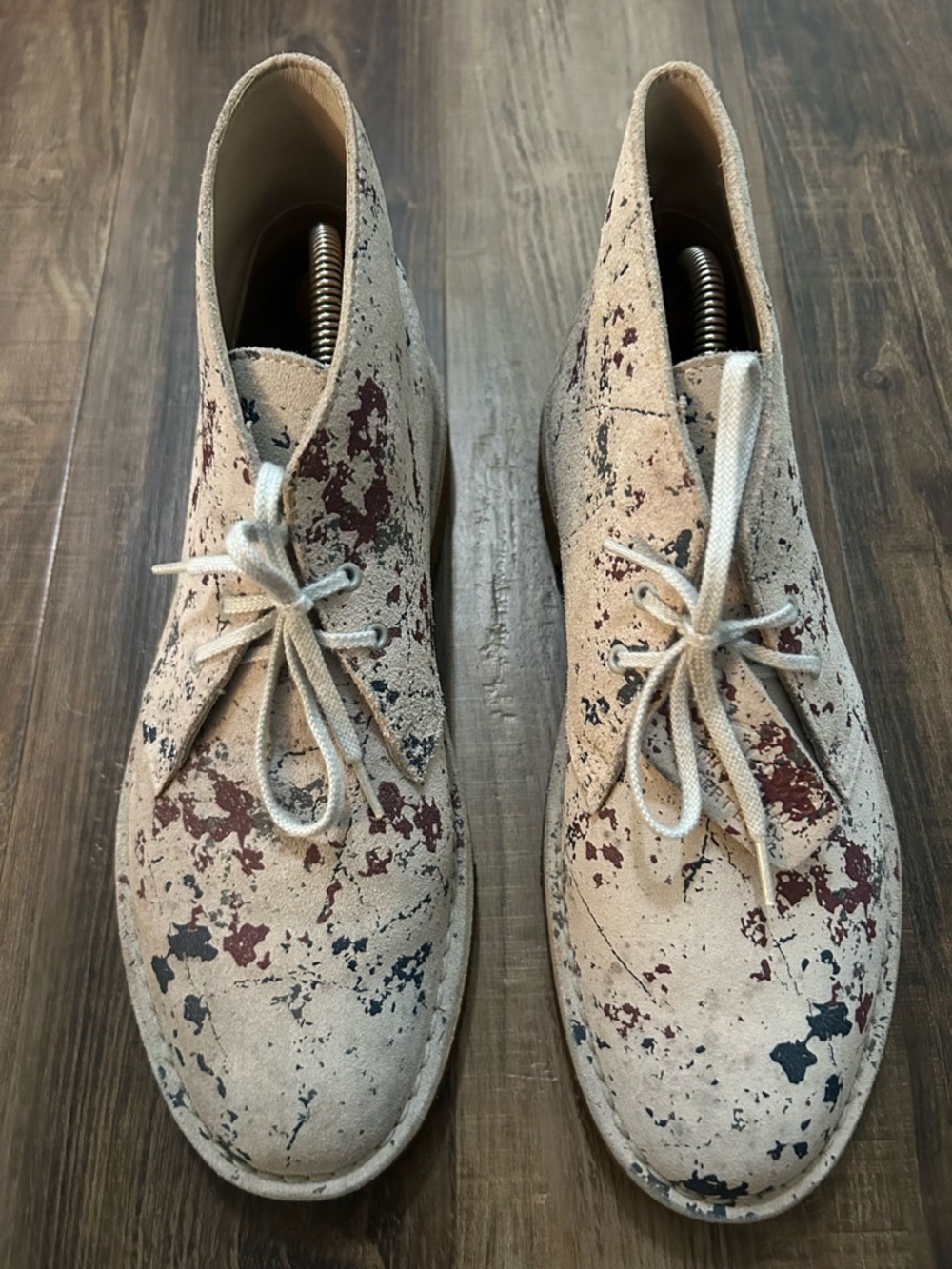 Clark's Originals Mens size 8.5 Suede Ltd. Edition Splattered Paint Desert Boots